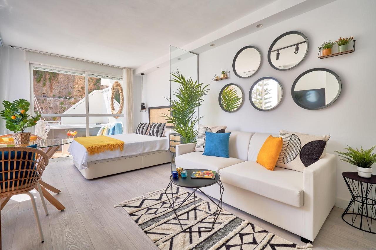 Suite Roca Chica Torremolinos Exterior photo