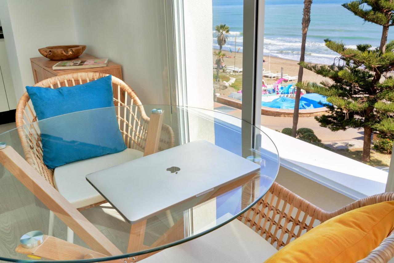 Suite Roca Chica Torremolinos Exterior photo