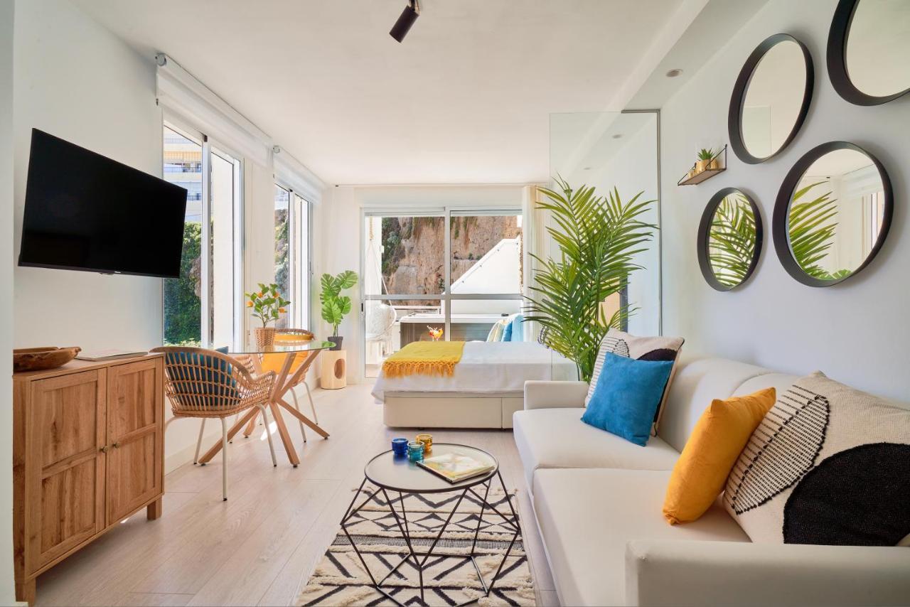 Suite Roca Chica Torremolinos Exterior photo
